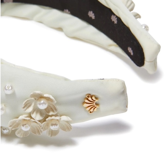 Lele Sadoughi Ivory Daisy Embellished Knotted Headband — Bridal - Picture 4 of 4